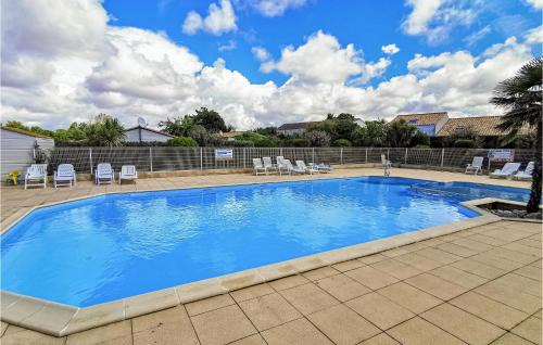 L'Aiguillon-sur-Vie Casa | Stunning Home In L'aiguillon-Sur-Vie