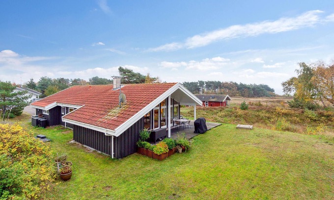 Oster Somarken Casa | Impresionante casa en Aakirkeby con.