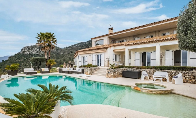 Aspremont Apartamento | Stunning home in Aspremont