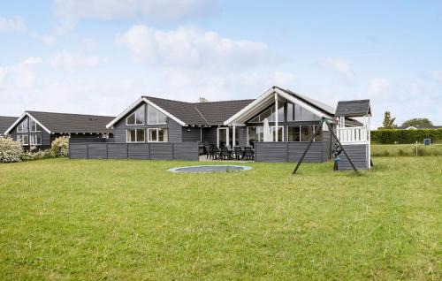 Skastrup Casa | Stunning Home In Bogense With Sauna