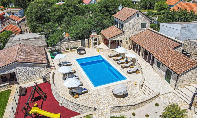 Sibenik Casa | Impresionante casa en Dubrava con sauna