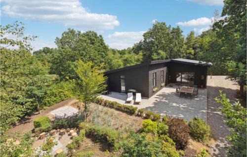 Farvang Casa | Stunning Home In Fårvang With Wifi