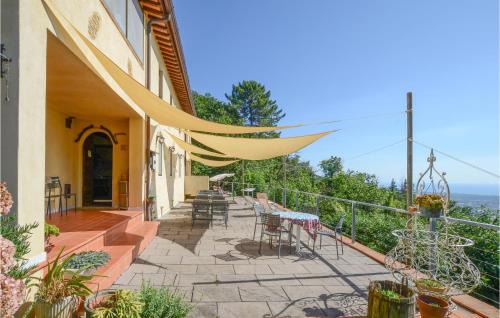 Seravezza Casa | Stunning Home In Giustagnana