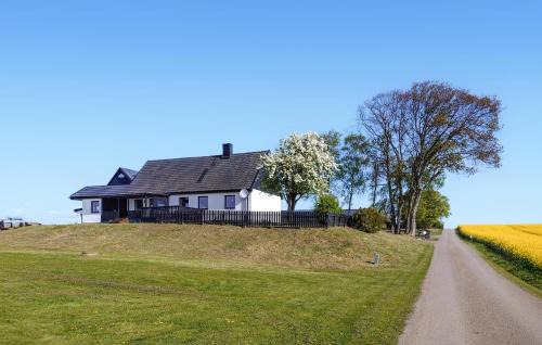 Simrishamn Casa | Stunning Home In Hammenhög With Sauna