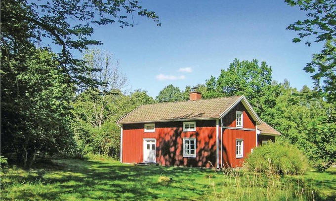 Torne Casa | Stunning Home In Lönashult With Kitchen