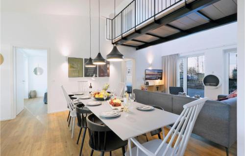 Lembruch Casa | Stunning Home In Lembruchdümmer See