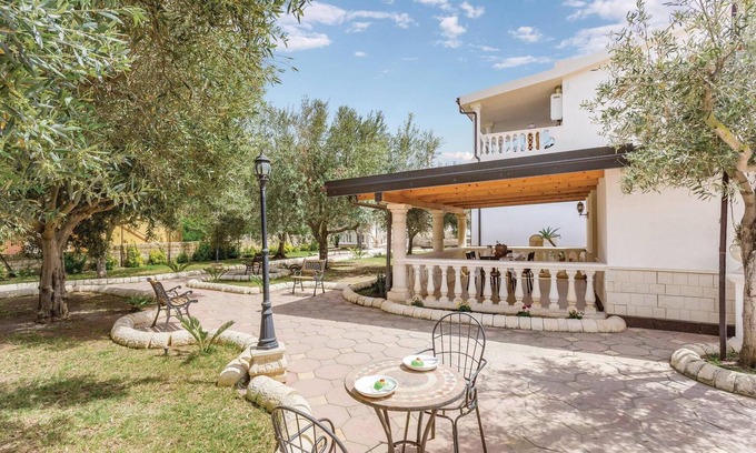 Fondo Morte Casa | Impresionante casa en Noto SR con WiFi