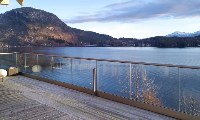 Hardangerfjord Casa | Impresionante casa en Omastrand con.