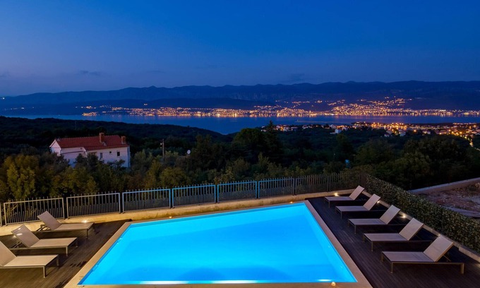 Dobrinj Casa | Impresionante casa en Polje con WiFi