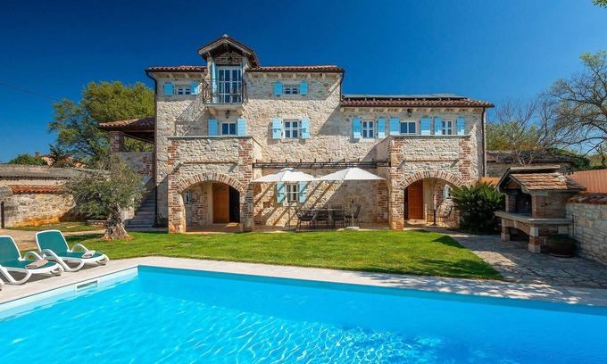 Susnjici Casa | Impresionante casa en Porec