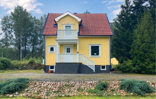 Sjotofta Casa | Stunning Home In Sjötofta With Sauna