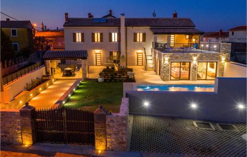 Valtura Casa | Stunning Home In Valtura
