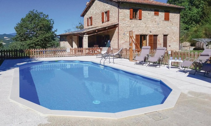 Urbino Casa | Casa Noce