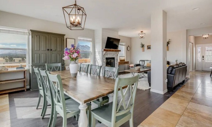 Gleneagle Casa | Stunning home - near USAFA, mountain views, amazing location!