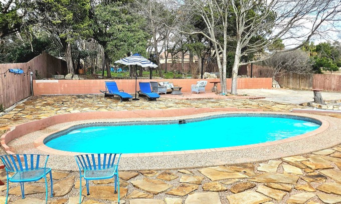 Rocky Ridge Casa | Stunning Home w/ private POOL Amazing LAKE Views & Sleeps 12