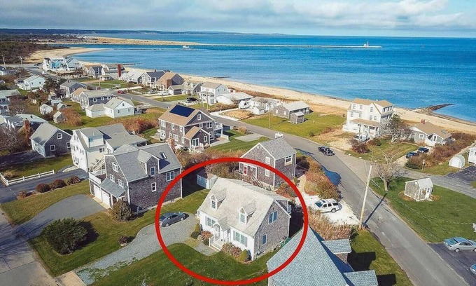 Sagamore Beach Casa | Stunning Home with Water Views!