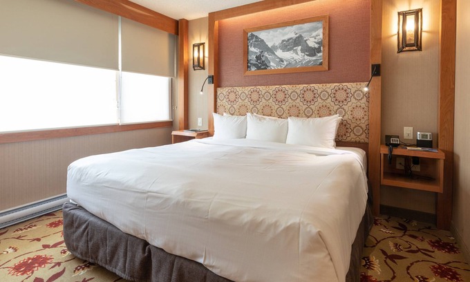 Banff Apartamento | Stunning Hotel Suite - King and Queen Beds!