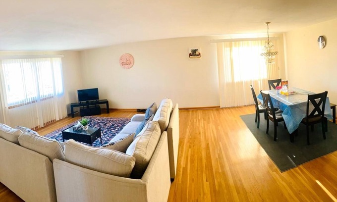 Cheektowaga Casa | Stunning house near by airport. No party allowed no loud music allowed