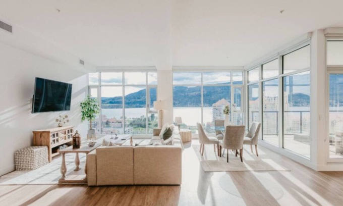 Cultural District Condominio | STUNNING LAKEVIEW ✧ 3BR BAYSIDE LUXURY PENTHOUSE✧