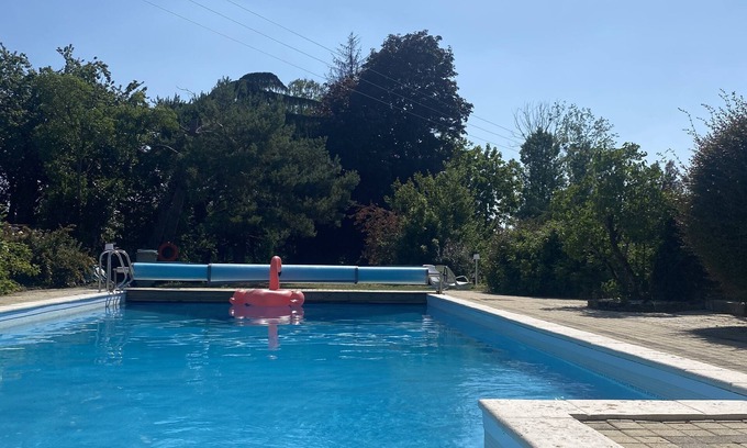 Puy-de-Serre Casa | Stunning manoir, set in its own gated grounds with stunning pool