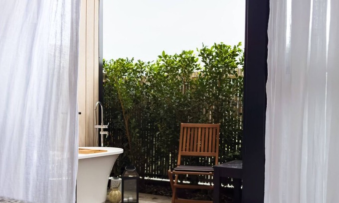 Matakana Apartamento | Stunning Matakana Retreat!