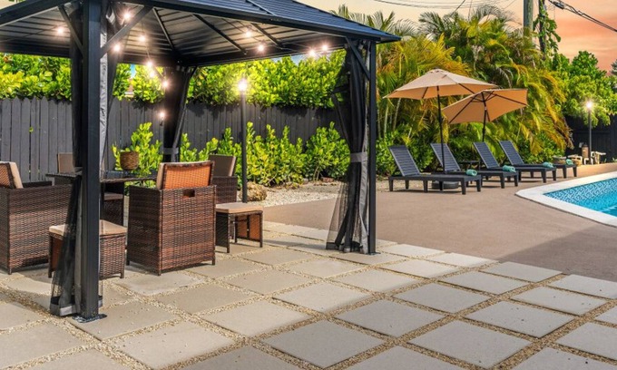 Olympia Heights Casa | Stunning Miami Heated Pool House - Perfect Gateway