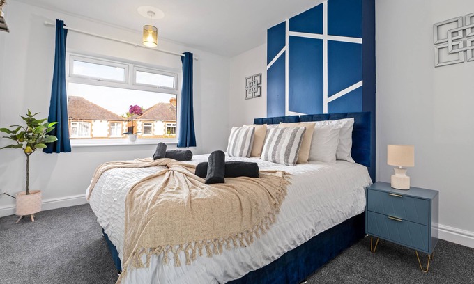 Doncaster Casa | Stunning Modern Home 4 mins from Racecourse