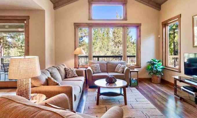 Gold Mountain Casa | Stunning Modern Mountain Cabin | Privacy | Nakoma Resort | Heat/AC