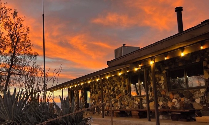 Ridgecrest Casa | Stunning Mojave Desert, CA Home - Recreation, Views, Death Valley & Other Parks
