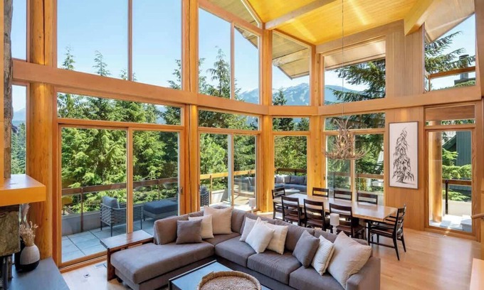 Blueberry Hill Casa | Stunning Mtn View, Air Con, Hot Tub, & Fireplace