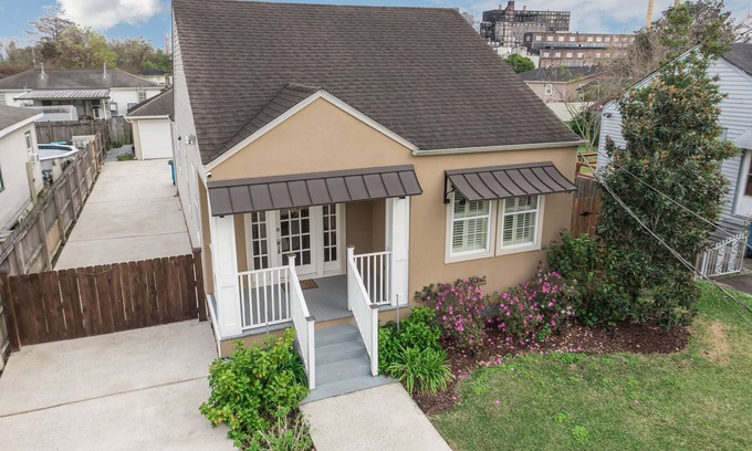 Arabi Casa | Impresionante cabaña estilo New Orleans para 6 personas con PRIVACIDAD