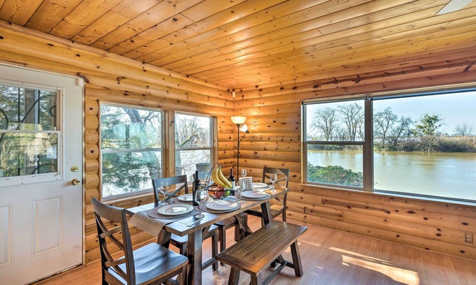 Nicolaus Casa | Stunning Nicolaus Getaway on Feather River!