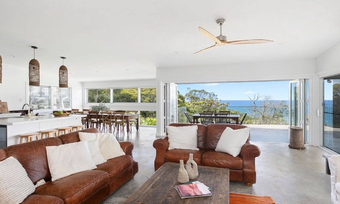 Killcare Heights Casa | Stunning ocean views and pool