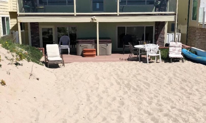 Silver Strand Casa | Stunning Ocean and Islands View from this beach front one-bedroom apartment!!!