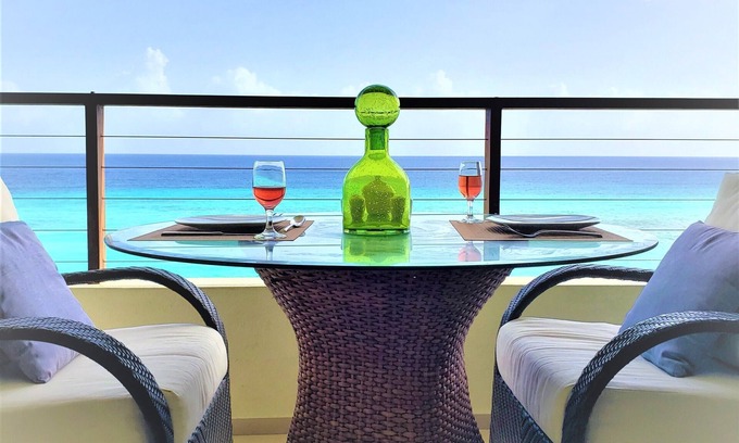 West Coast Condominio | Impresionantes vistas y ubicación frente al mar