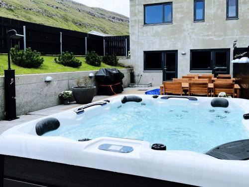 Faroe Islands Apartamento | Stunning Ocean View Penthouse Apartment