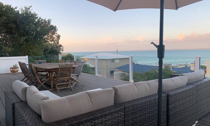 Waterhouse Casa | VISTA DE HOOPER - 5 Fennell St