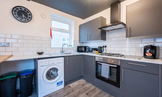 Cathays Apartamento | Stunning One Bedroom Apartments