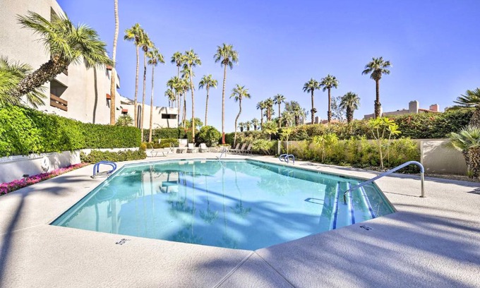 Baristo Apartamento | Stunning Palm Springs Condo Walk to Downtown