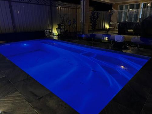 Landsdale Casa | Stunning Perth 4BR Home with Pool and Free-Wifi