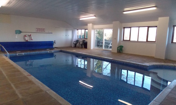 Hartland Cabaña | Encantadora casa de campo de Devon con piscina cubierta climatizada privada
