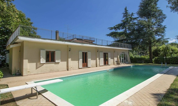 Rocca Priora Casa | Preciosa casa de vacaciones privada con piscina privada, WIFI, TV, patio y aparcamiento