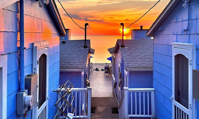 South Haven Cabaña | Stunning, Private Beach Cottage on Lake Michigan