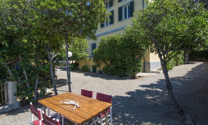 San Piero a Grado Villa | Maravillosa casa de vacaciones privada con WIFI, TV, patio, mascotas permitida y aparcamiento