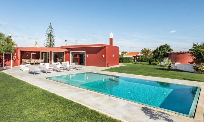 Pata de Cima Villa | Estupenda casa de vacaciones privada con piscina privada, A/C, WIFI, TV, patio y aparcamiento