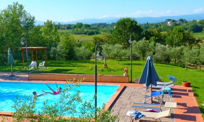 Fucecchio Villa | Maravillosa casa de vacaciones privada con WIFI, piscina, A/C, vista panorámica, aparcamiento
