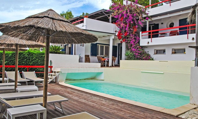 Sperlonga Villa | Casa de vacaciones privada con jacuzzi, WIFI, piscina privada, TV, patio, mascotas permitida
