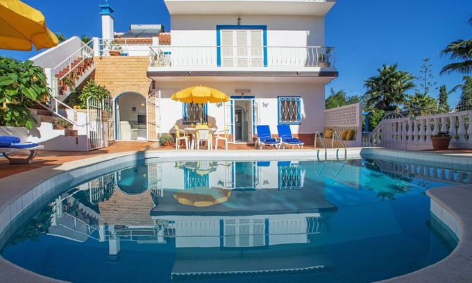 Alpouvar Villa | Maravillosa casa de vacaciones privada para 4 personas con piscina privada, A/C, WIFI, TV y patio