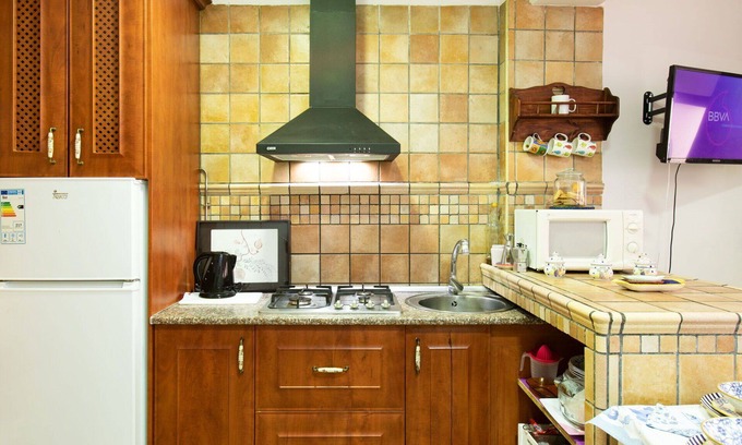 Nigüelas Casa | Preciosa casa de vacaciones privada para 6 personas con WIFI, TV, terraza y aparcamiento