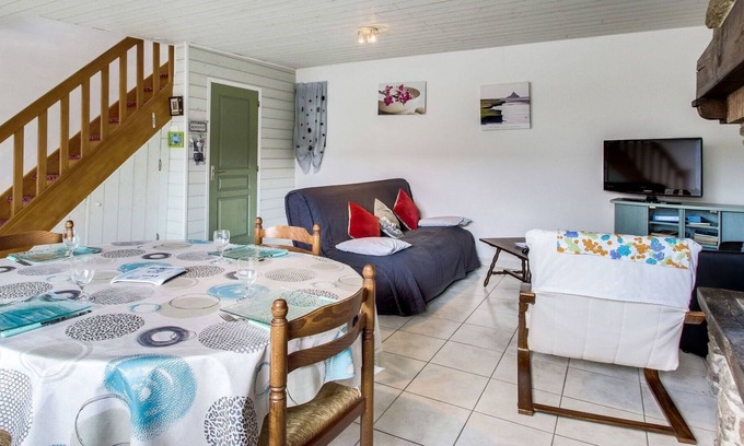 Plerguer Casa | Preciosa casa de vacaciones privada con WIFI, TV, terraza, mascotas permitida y aparcamiento
